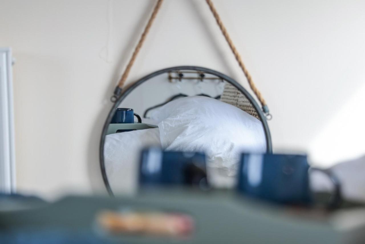 The Treehouse At Humblebee Hall Вустер Екстер'єр фото